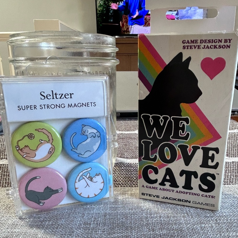Curled Cat Super Strong Magnets
AND
We Love Cats
A Game About Adopting Cats!